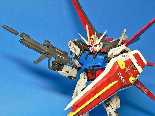 StrikeGundam_009.jpg