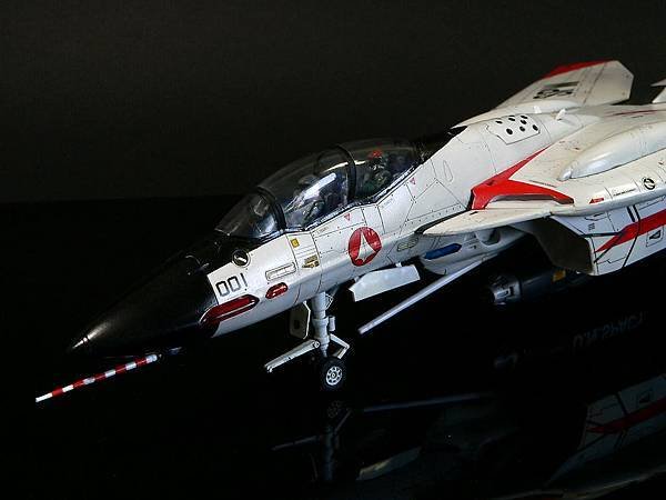 VF-0B_003