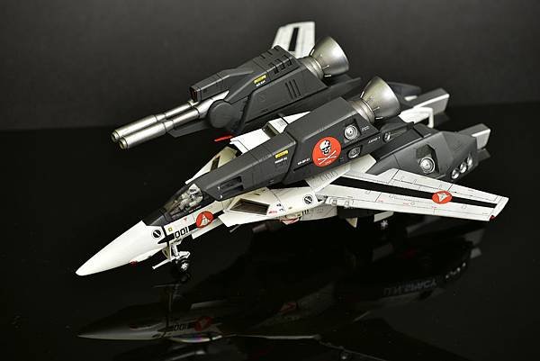 VF-1 superpact_007.JPG