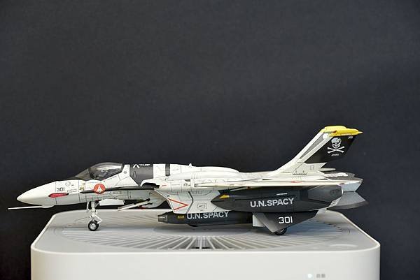 VF-0S_C004.jpg