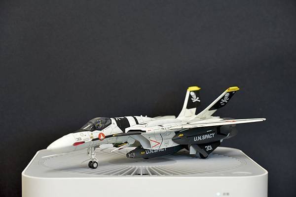 VF-0S_C005.jpg