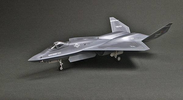 YF-23_002.jpg