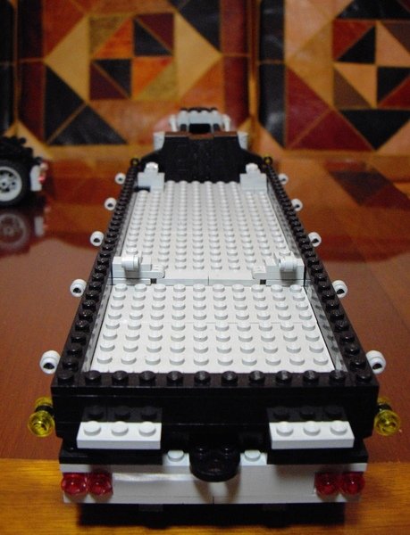 LEGO-5590-Trailer-004.JPG