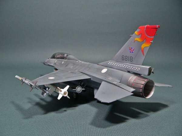 F-16B 009.jpg