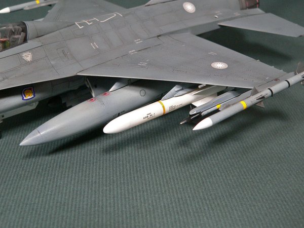 F-16B 014.jpg