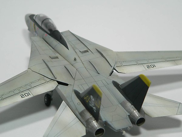 F-14A Jolly Rogers-006.jpg