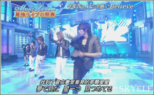 120102-090324-Music-lovers.gif