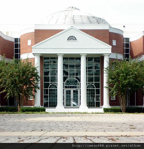 College_of_Law_Rotunda.jpg