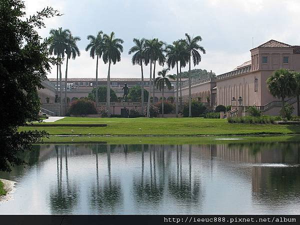 800px-FSU-Ringling_State_Art_Museum.JPG