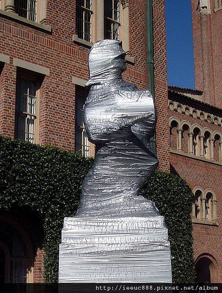 581px-120107-LA-USC-UCLA02.jpg