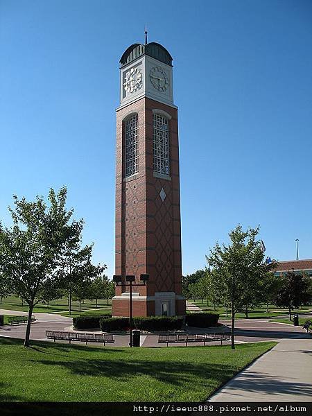 576px-Cook_Carillon_Tower.JPG