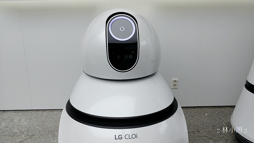 LG Airport Cleaning Robot (ifans 林小旭) (4).png