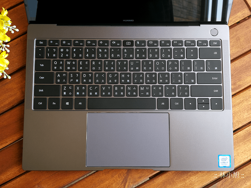 HUAWEI MateBook X Pro 觸控筆電開箱 (ifans 林小旭) (43).png