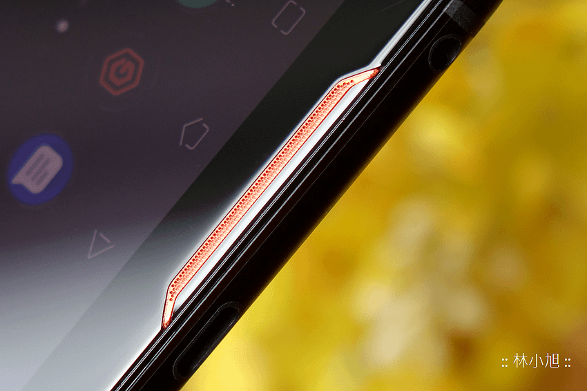 ASUS ROG Phone 開箱 (ifans 林小旭) (6).png