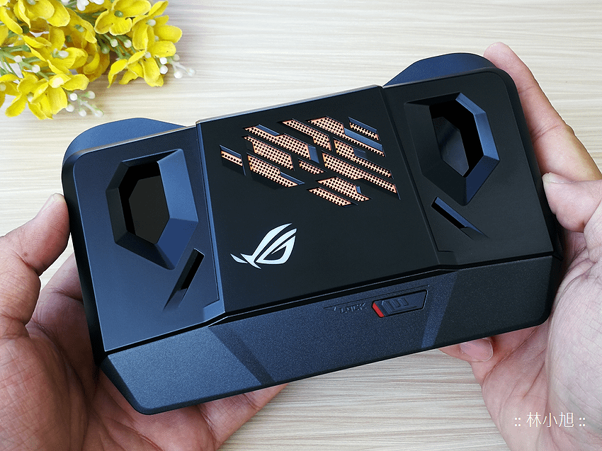 ASUS ROG Phone 開箱 (ifans 林小旭) (61).png