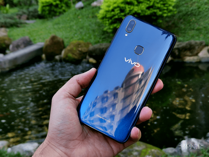 vivo V11V11i 開箱 (ifans 林小旭) (9).png