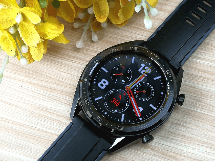 HUAWEI Watch GT 防水智慧手錶 (曜石黑矽膠錶帶) 開箱 (ifans 林小旭) (5).png