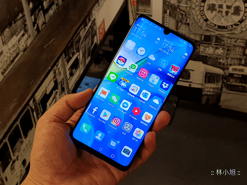 HUAWEI P30 Pro 專屬 imos 螢幕玻璃保護貼與膜斯密碼機身包膜推薦 ( 林小旭) (1).png