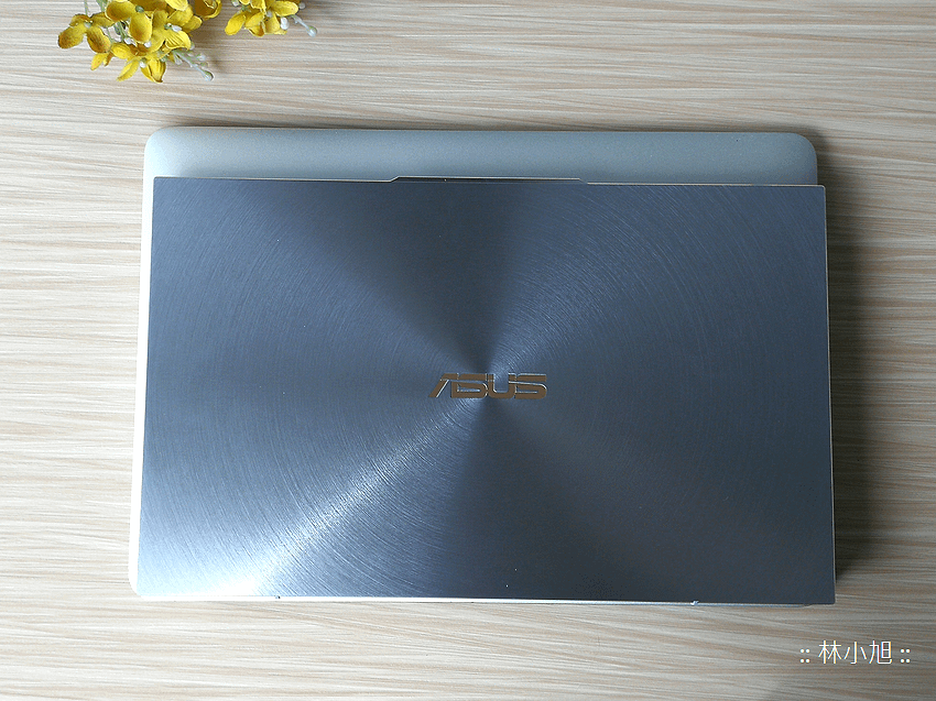 ASUS ZenBook S13 UX392 冰河藍開箱 (ifans 林小旭) (1).png