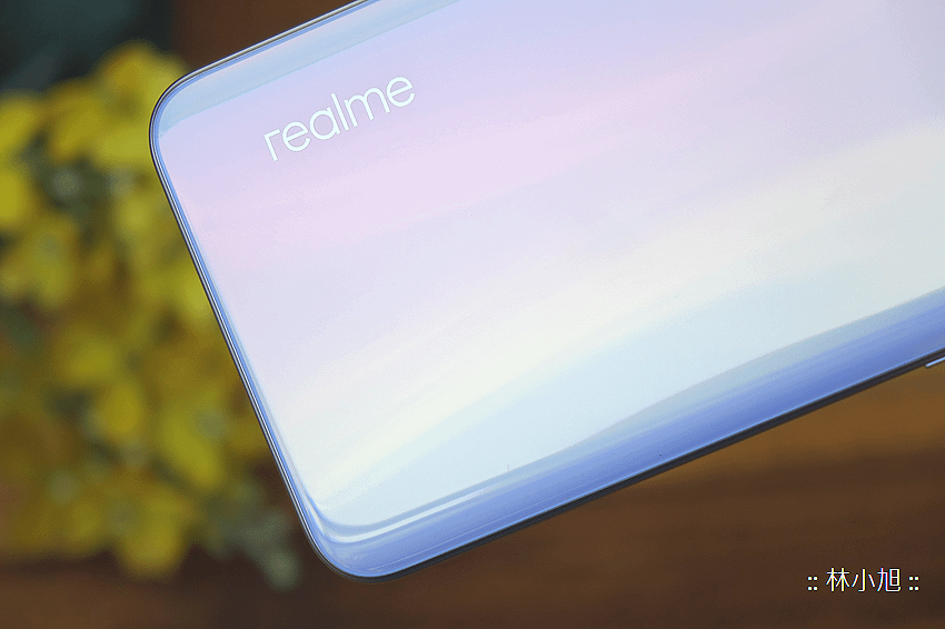 realme XT 開箱 (ifans 林小旭) (16).png