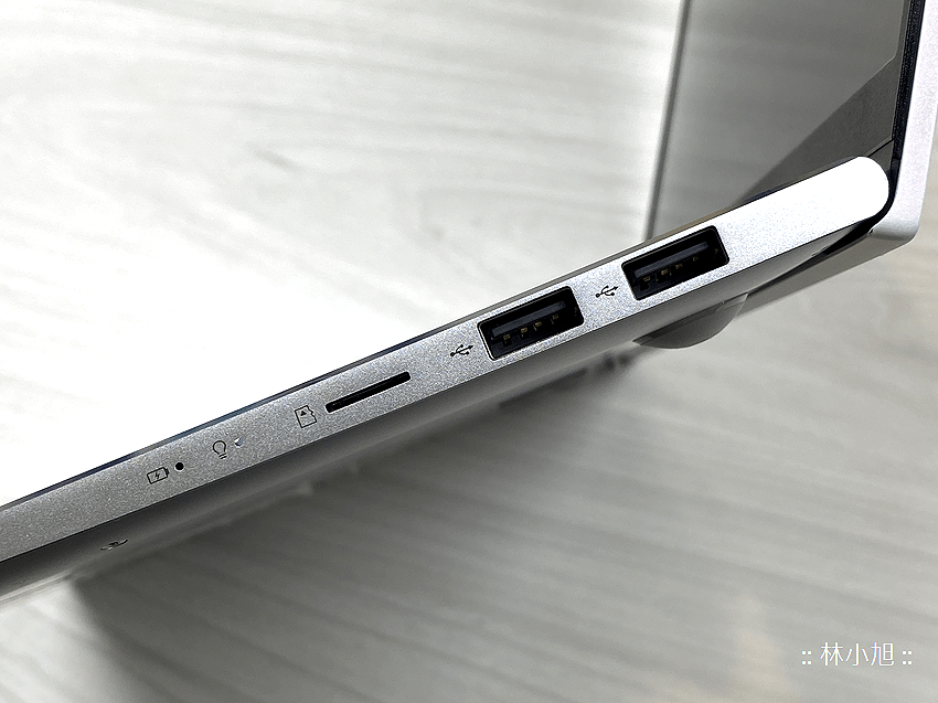 ASUS 2020 VivoBook (ifans 林小旭) (19).png