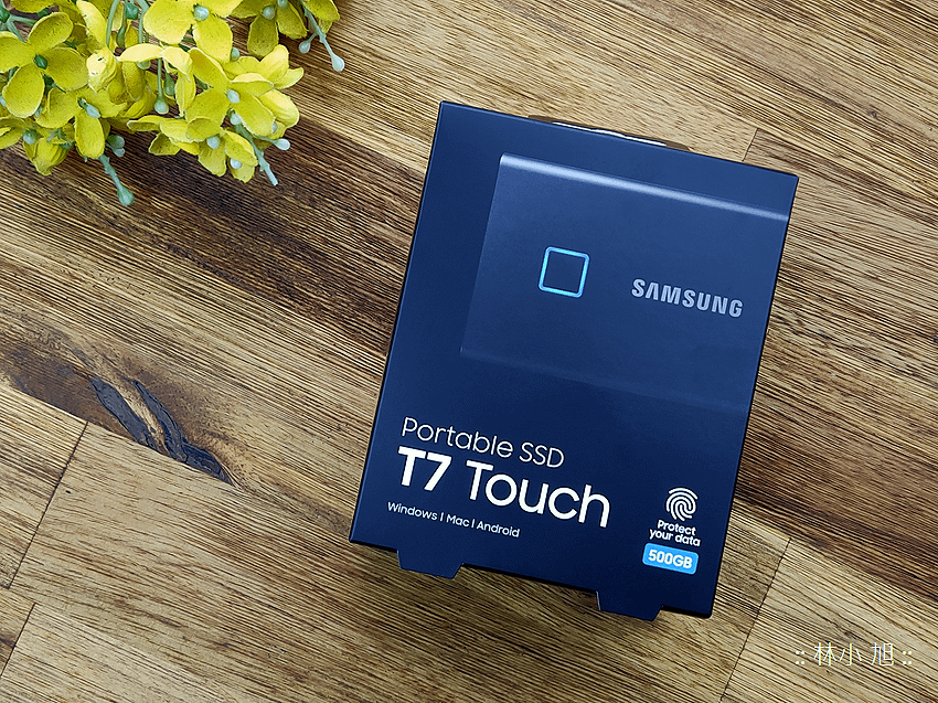 SAMSUNG 三星 T7 Touch 500GB SSD 固態硬碟經典黑開箱 (ifans 林小旭) (2).png