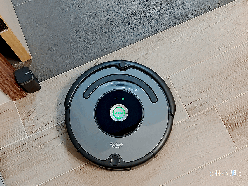 iRobot Roomba 678 Wi-Fi 掃地機器人開箱 (ifans 林小旭) (3).png