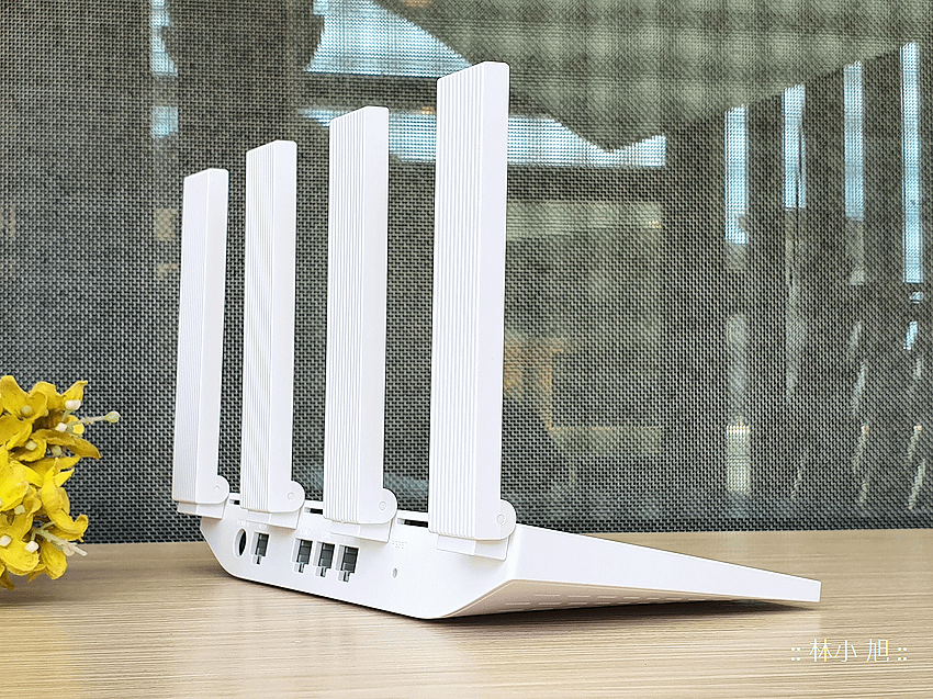 HUAWEI Wi-Fi WS5200 真雙頻無線路由器開箱 (ifans 林小旭) (8).png