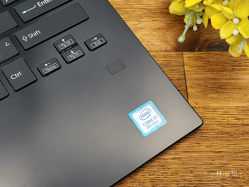 VAIO SX14 筆記型電腦開箱 (ifans 林小旭) (9).png