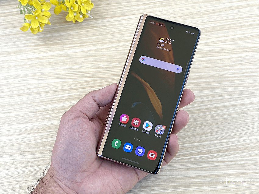 Samsung Galaxy Z Fold2 5G 開箱 (ifans 林小旭) (66).png