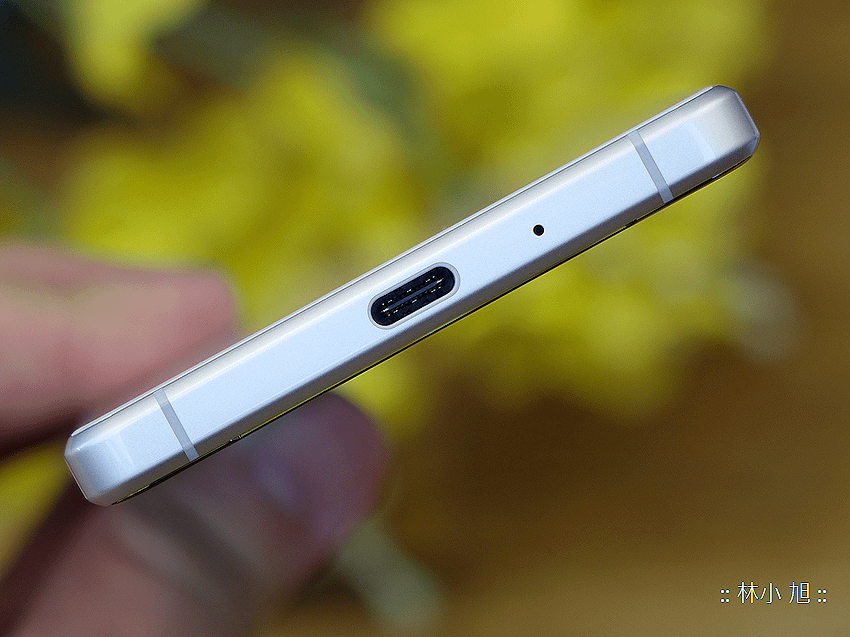 Sony Xperia 1 II 智慧型手機開箱 (ifans 林小旭) (7).png