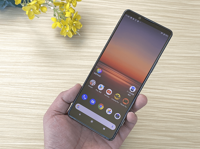 Sony Xperia 1 II 鏡湖綠 12GB 高效升級版開箱 (ifans 林小旭) (4).png