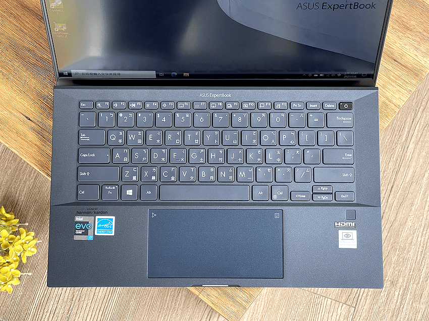 ASUS ExpertBook B9 (B9400) 筆記型電腦開箱 (ifans 林小旭) (10).png