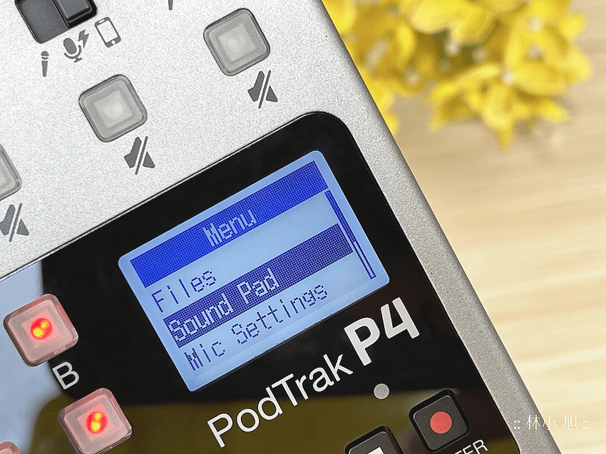 Zoom PodTrak P4 Podcast 錄音機開箱 (ifans 林小旭) (45).png