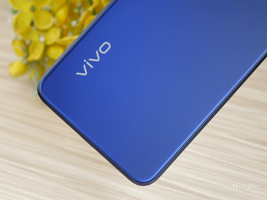 vivo V21 智慧型手機開箱 (ifans 林小旭) (19).png