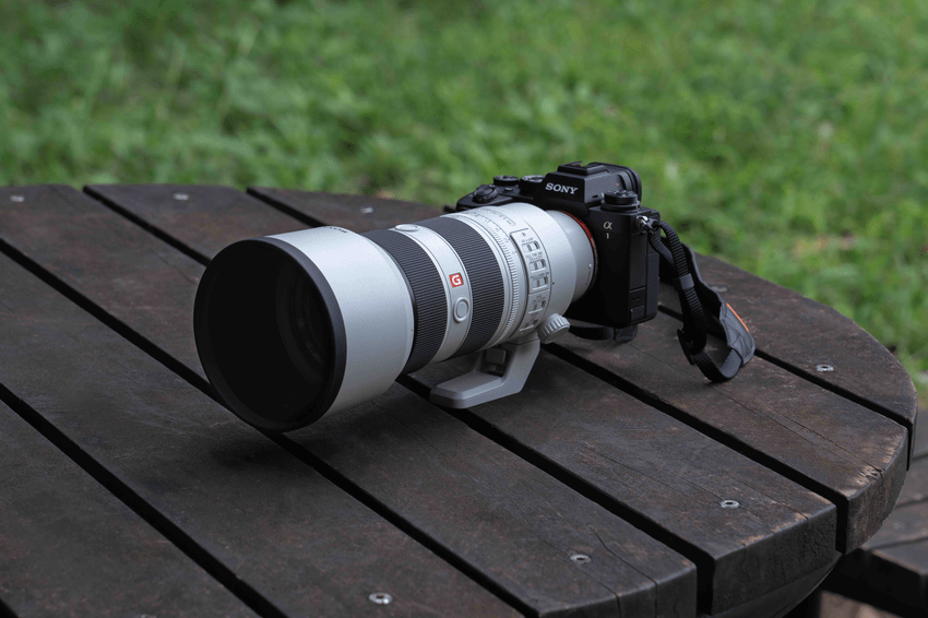 圖3) Sony FE 70-200mm F2.8 GM OSS II 結合精準 XA 鏡片、11 枚圓形光圈葉片設計，可抑制「洋蔥圈」現象呈現出優美流暢的散景效果。.png