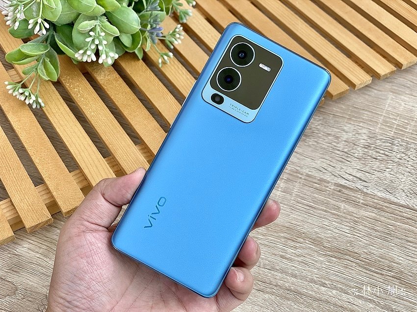 vivo V25 與 V25 Pro 開箱 (ifans 林小旭) (32).png