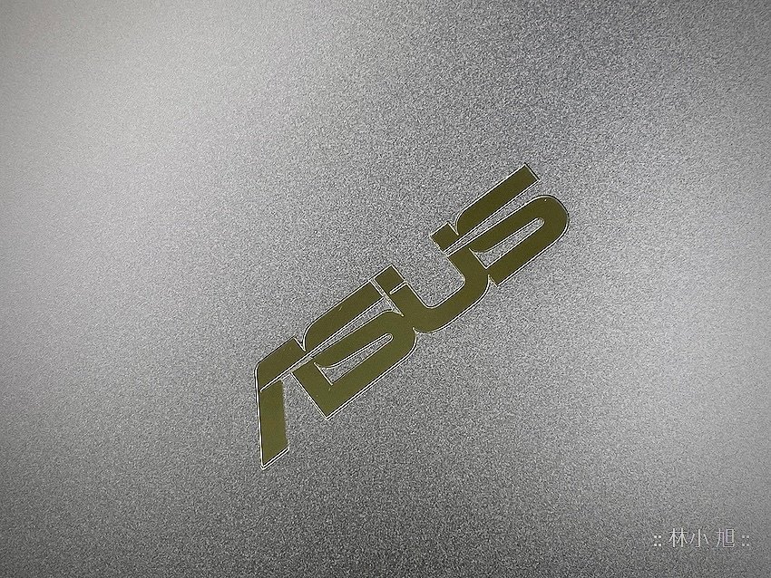 ASUS ExpertBook B5 (B5402CBA) 商用筆電開箱 (ifans 林小旭) (26).png