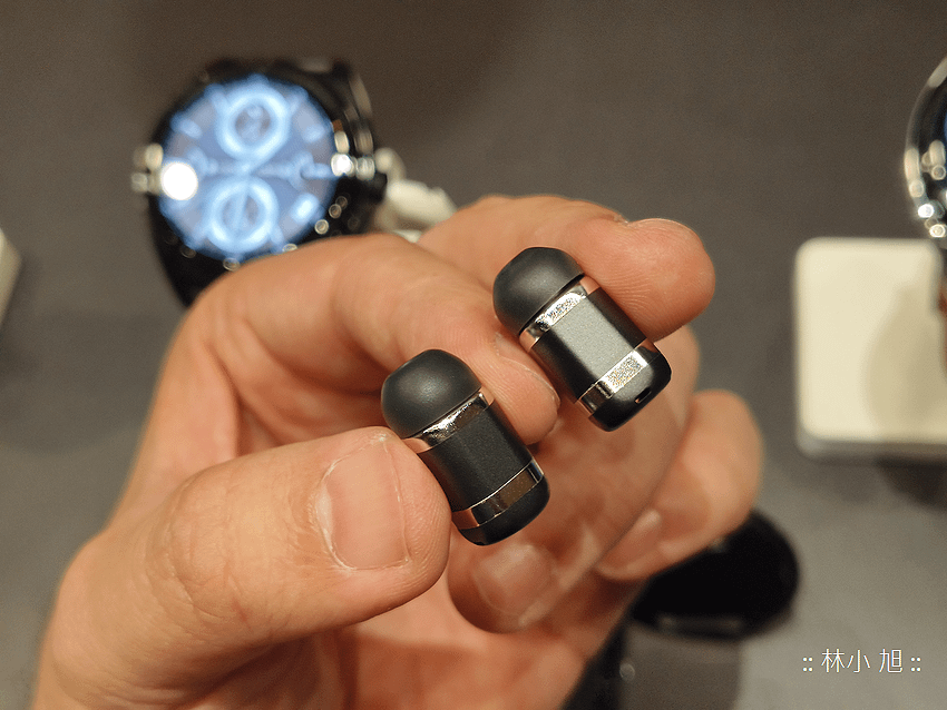 HUAWEI WATCH Buds (林小旭) (5).png