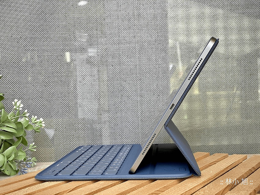 Kamera iPad 二代磁吸鍵盤保護套 KeyBoard Case T89s-F15-F16-F91-F22 開箱 (ifans 林小旭) (26).png