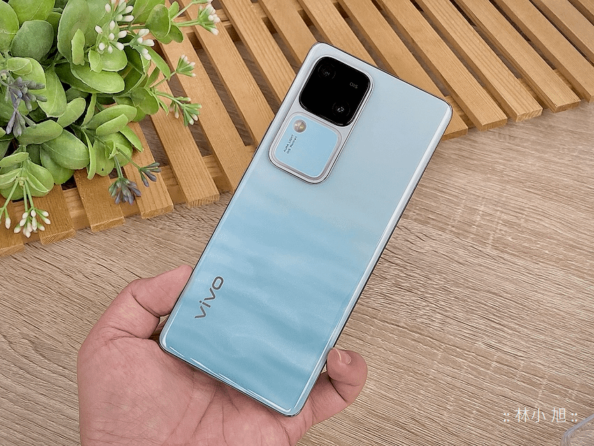 vivo V30 與 V30 Pro 開箱文與分享心得 (ifans 林小旭) (7).png