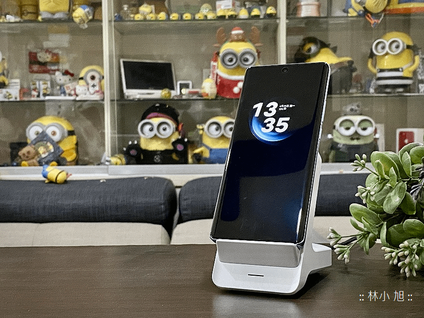 vivo 第二代 50W 立式無線充電座開箱 (ifans 林小旭) (27).png