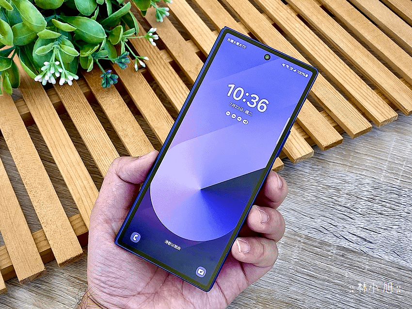 三星 Samsung Galaxy Z Fold6 摺疊手機開箱 (ifans 林小旭) (22).png