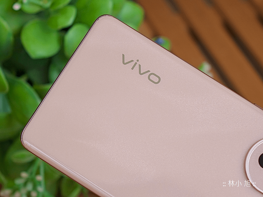 vivo V40 與 V40 Pro 智慧型手機開箱評測分享 (ifans 林小旭) (31).png