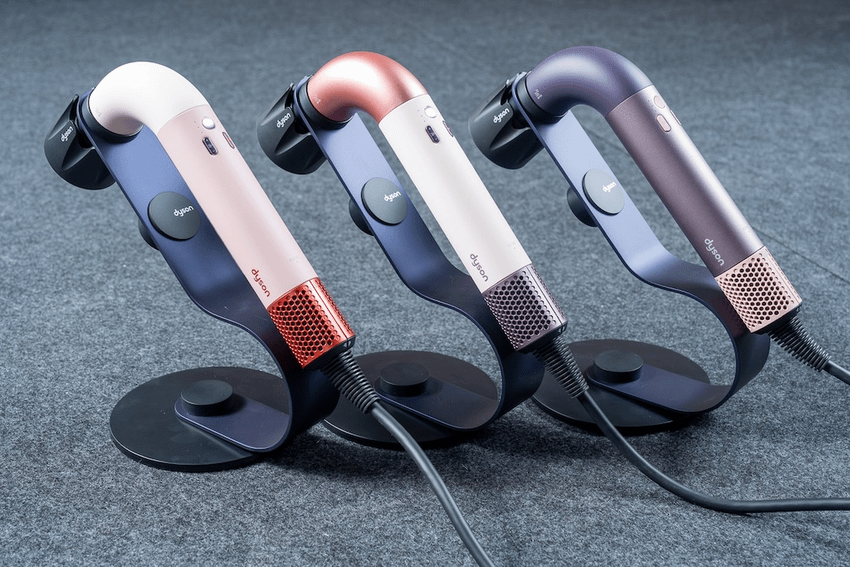 圖1：Dyson推出全新Dyson Supersonic r 精準造型輕量吹風機、Dyson Chitosan 養護造型系列產品..png