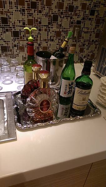 KAL酒[1].jpg