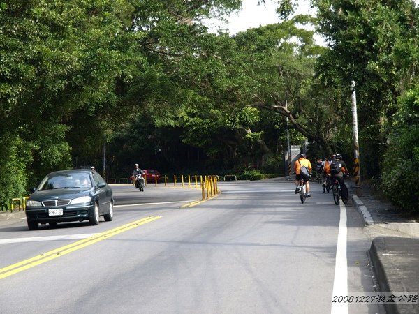 陽明山仰德大道