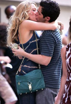 BlakeLively on GG.jpg