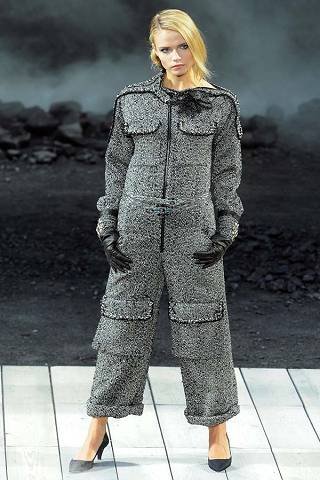 chanelfall52_(640_x_480).jpg