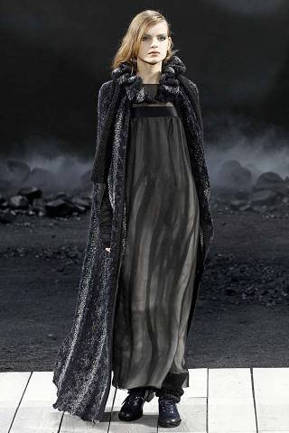 chanelfall47_(640_x_480).jpg